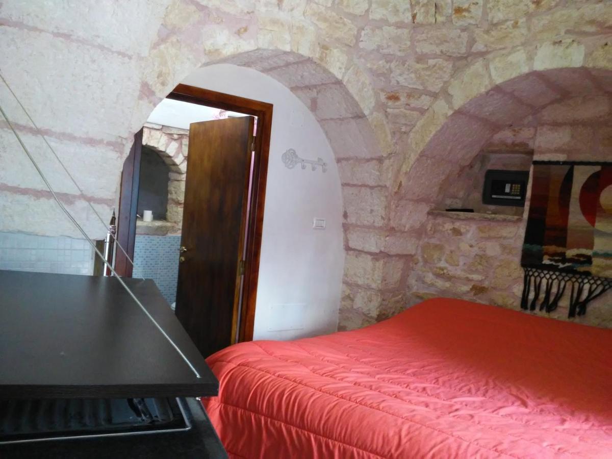 Trullo Francisco Guest House Martina Franca Exterior photo